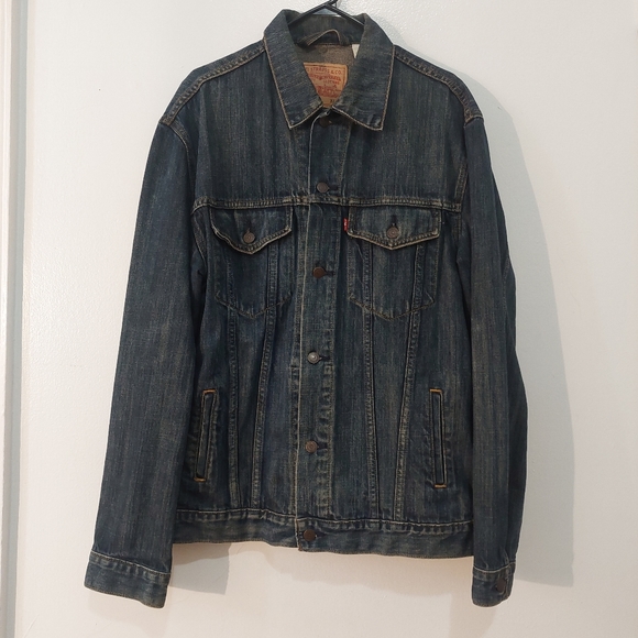 Traditional Levi Jacket - Vintage Men's Denim Levi Strauss Red Label - Picture 3 of 10